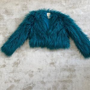 Billabong faux fur crop jacket, size small
